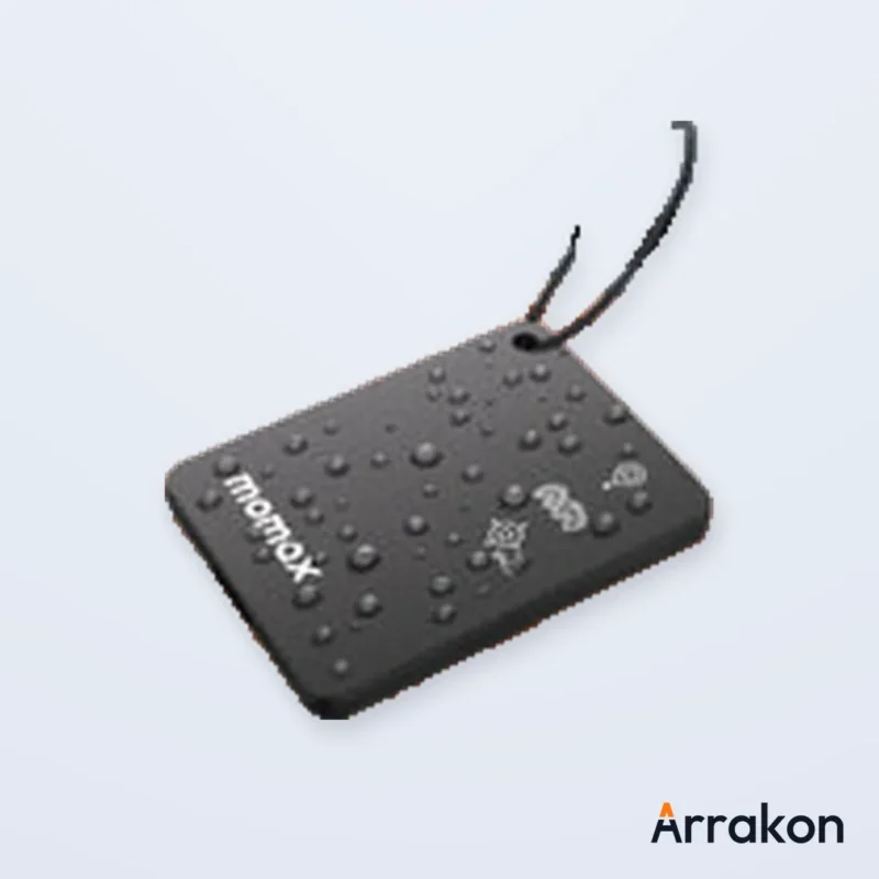 Momax PinCard² X Mini Rechargeable Find My Locator, view 8 of 23